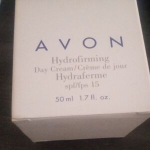 Avon Hydrofirming Day Cream - White